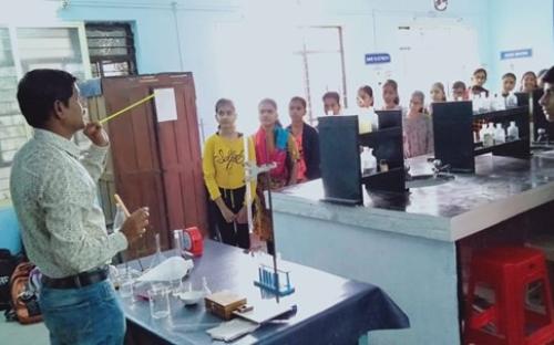 Dept of Chemistry conducted school college student’s interaction in department of chemistry of our college on date 04 February 2020.The students of Shree Shivaji Vidyalaya Beed visited our department