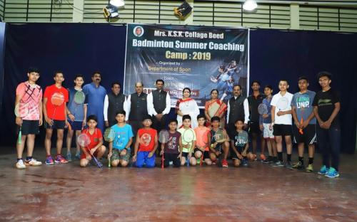 BADMINTON SUMMER  COACHING  CAMP 2018\19