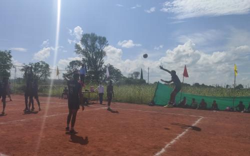 INTER COLLEGES  VOLLEY BALL TOURNAMANT FINAL MATCH K.S.K  COLLEGE v\S  L.T.COLLEGE WADVANI IN ON IMAGE SARVICE FROM K.S.K COLLEGE PLAYER2019\20