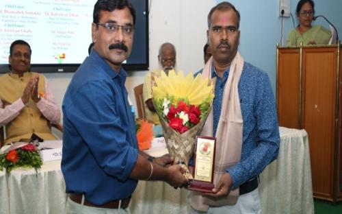 Mr. V.K. Gaikwad welcome to Dr. J.A. Nanaware (BOS, Chairman, Dr. BAMU)