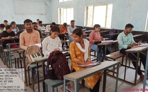 Student attending Internal College Assessment exam