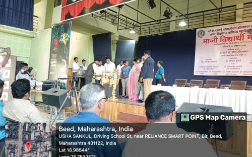 Honorable Deepatai and other dignitaries during the inauguration of Alumni meet