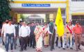 University flag with Principal and Staff. Date 25-01-2021